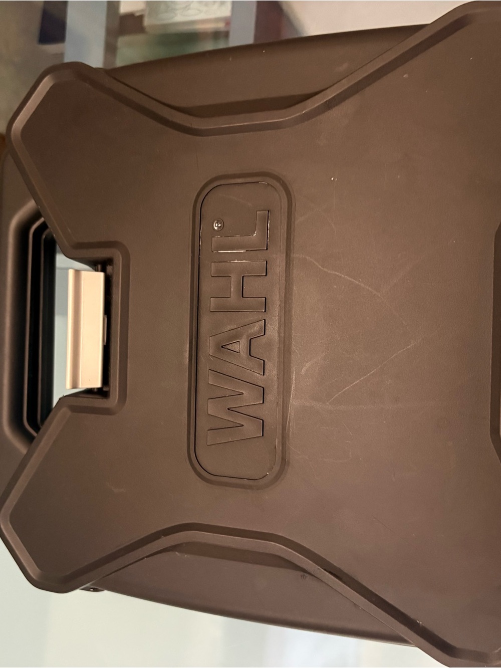 Wahl hair cutting tools with extra parts